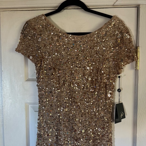 NWT Adrianna Papell Gold Sequin Full Length Gown - Picture 3 of 16